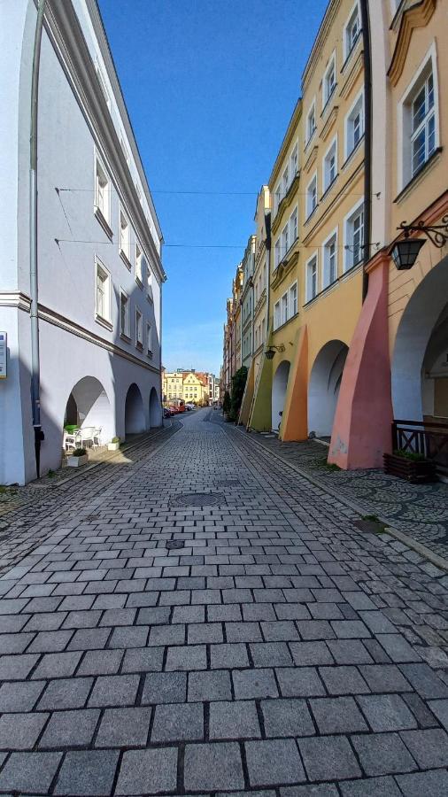 Plac Ratuszowy 50 - Old Town - 2 Sypialnie I Salon Jelenia Góra Екстериор снимка
